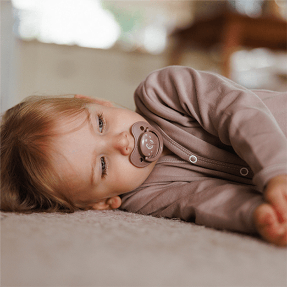 Babyono | Silikon Smokk | 18 mnd +