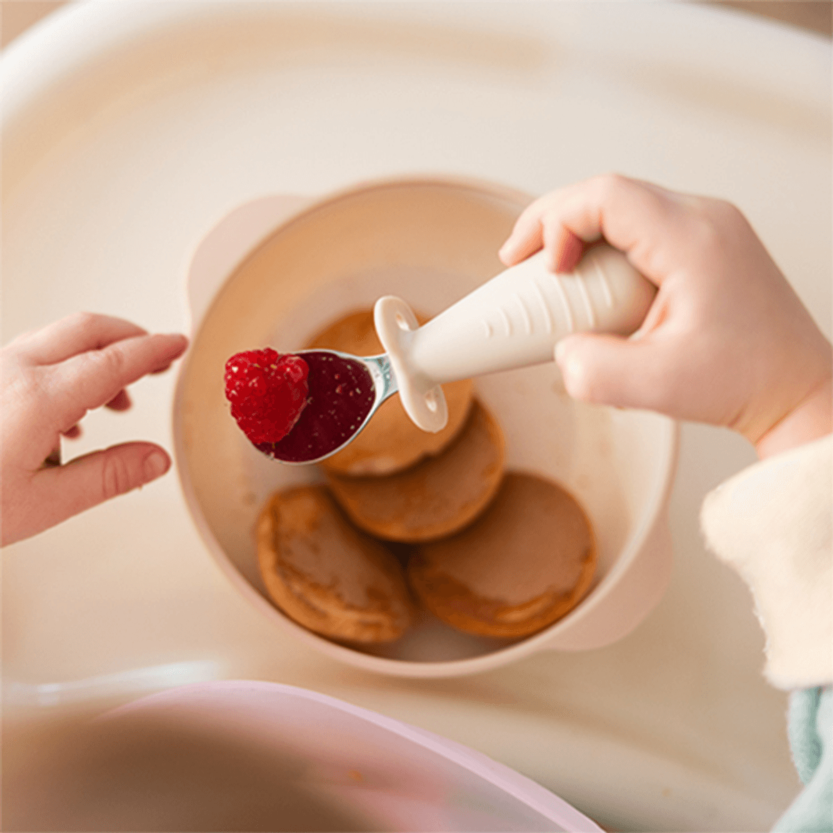 Babyono | Bestikkesett med sikkerhetskant | Rosa